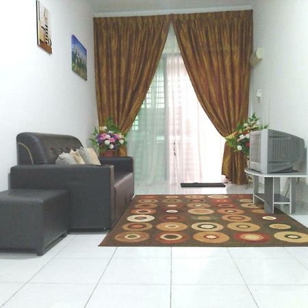 Wany Homestay & Guest House سونغاي بيتاني المظهر الخارجي الصورة