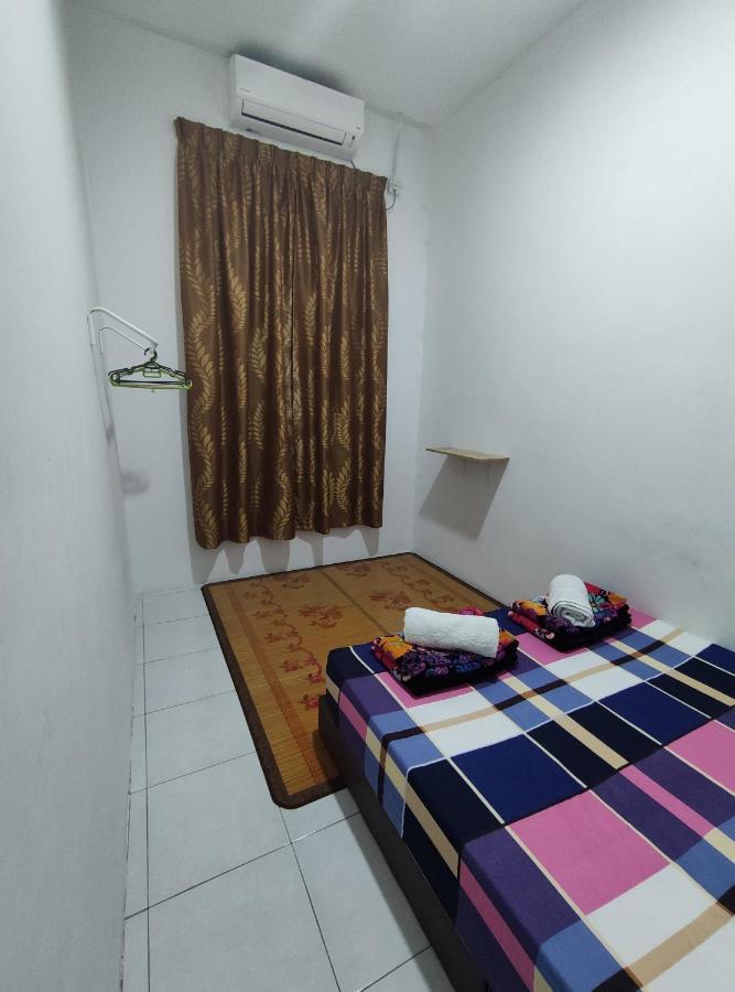Wany Homestay & Guest House سونغاي بيتاني المظهر الخارجي الصورة